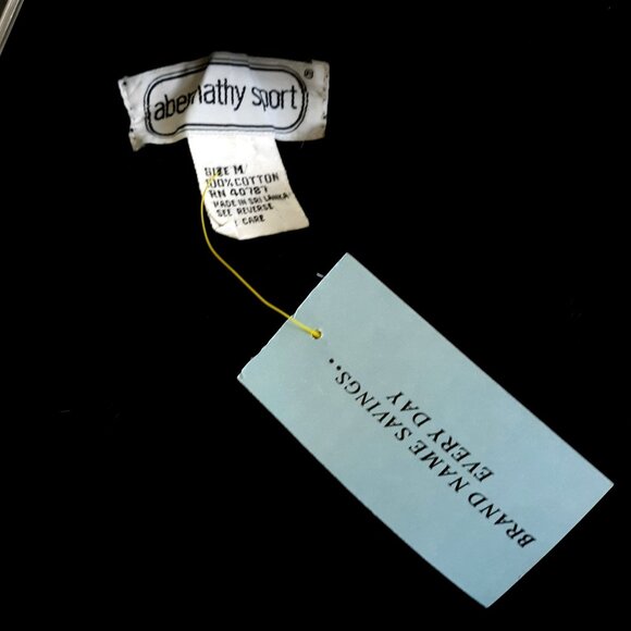 Vintage Abernathy Sport Embroidered Black Cotton Top Size M - Picture 5 of 5